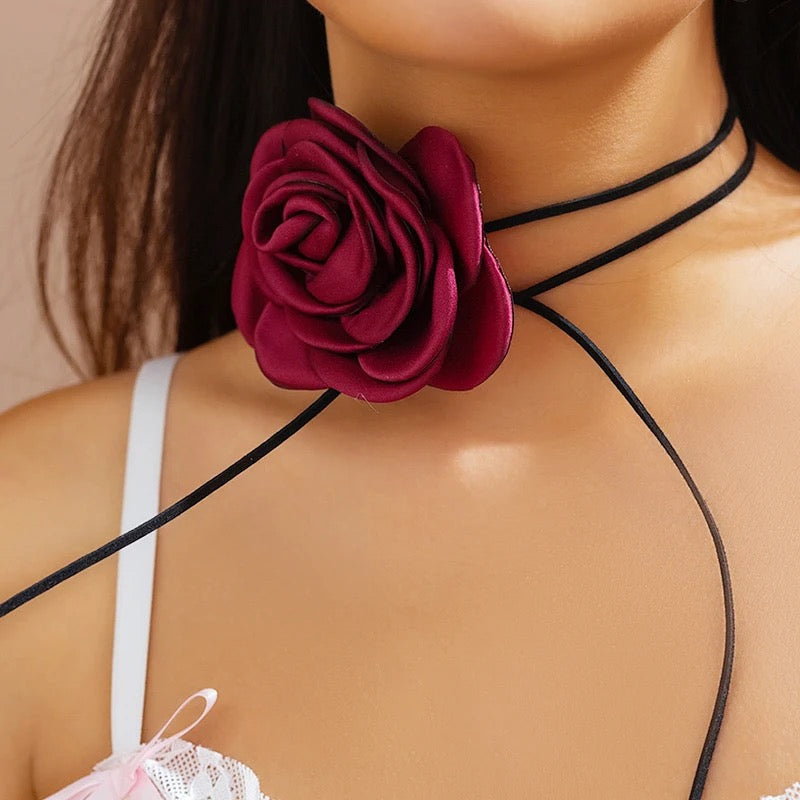 La Rosa Choker - Queenlybypinupqueens Burgundy