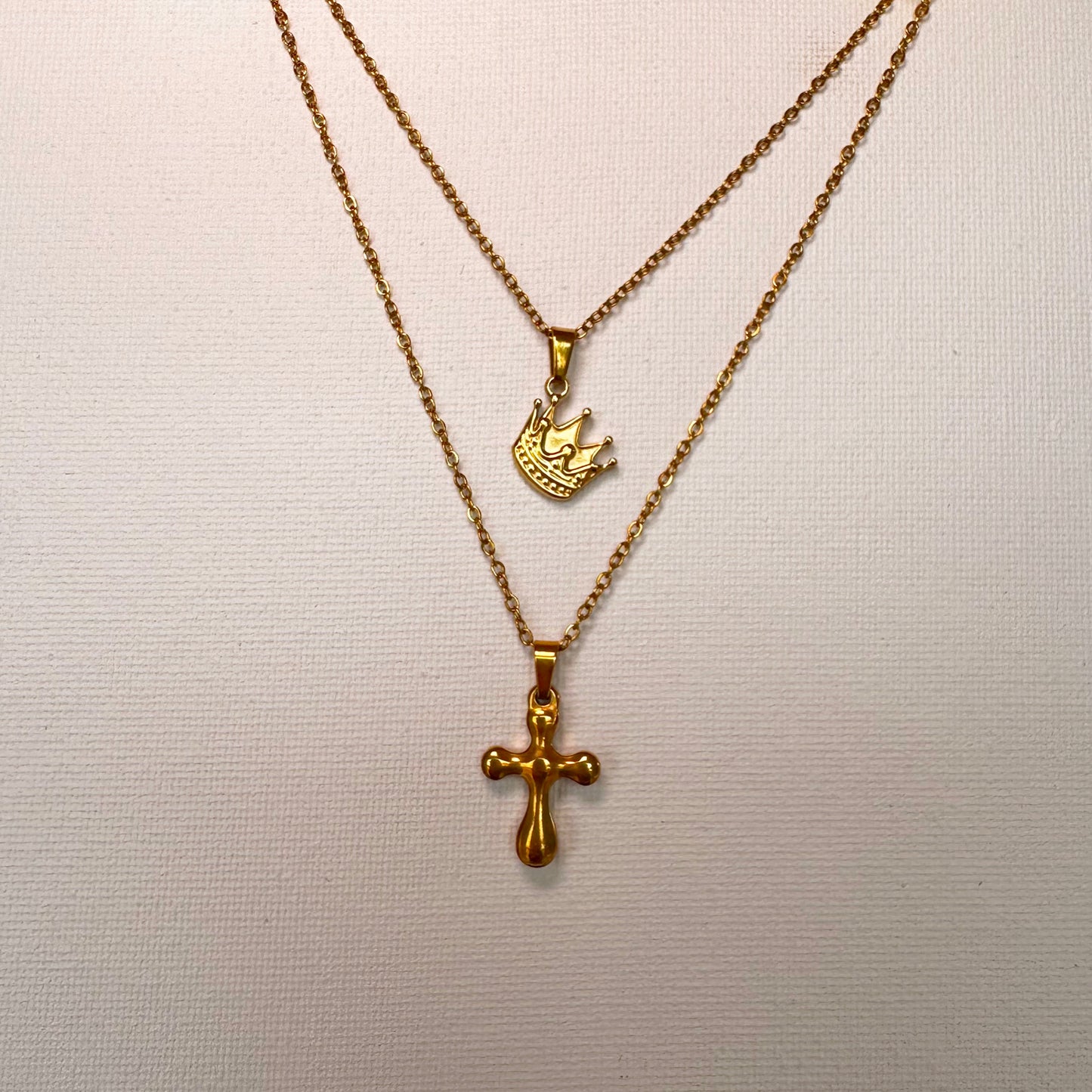 Reina Necklace