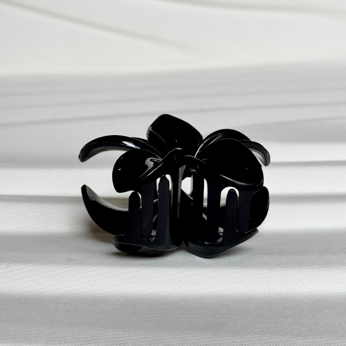 Black Flower Claw Clip