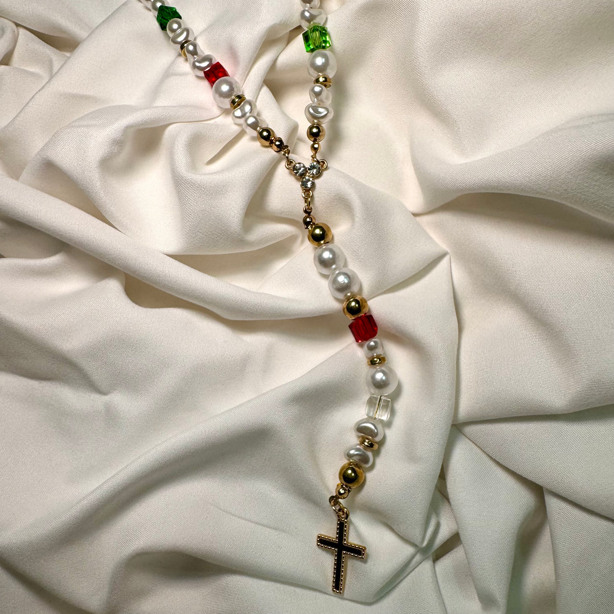 Rosa Pearl Necklace