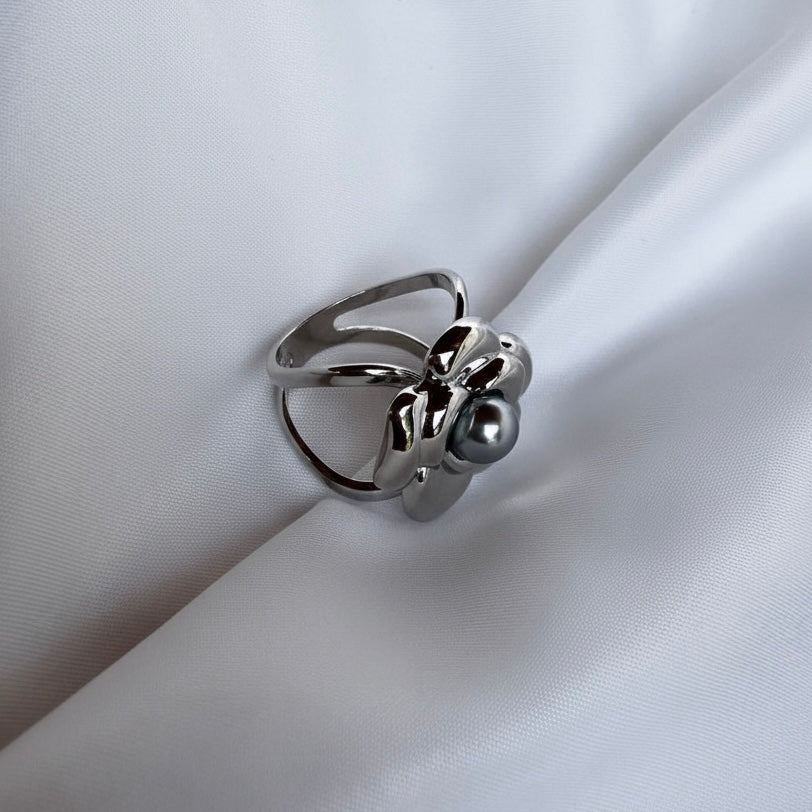 Camellia Scarf Buckle