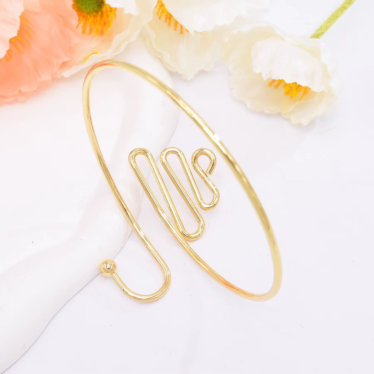 Goddess Arm Cuff