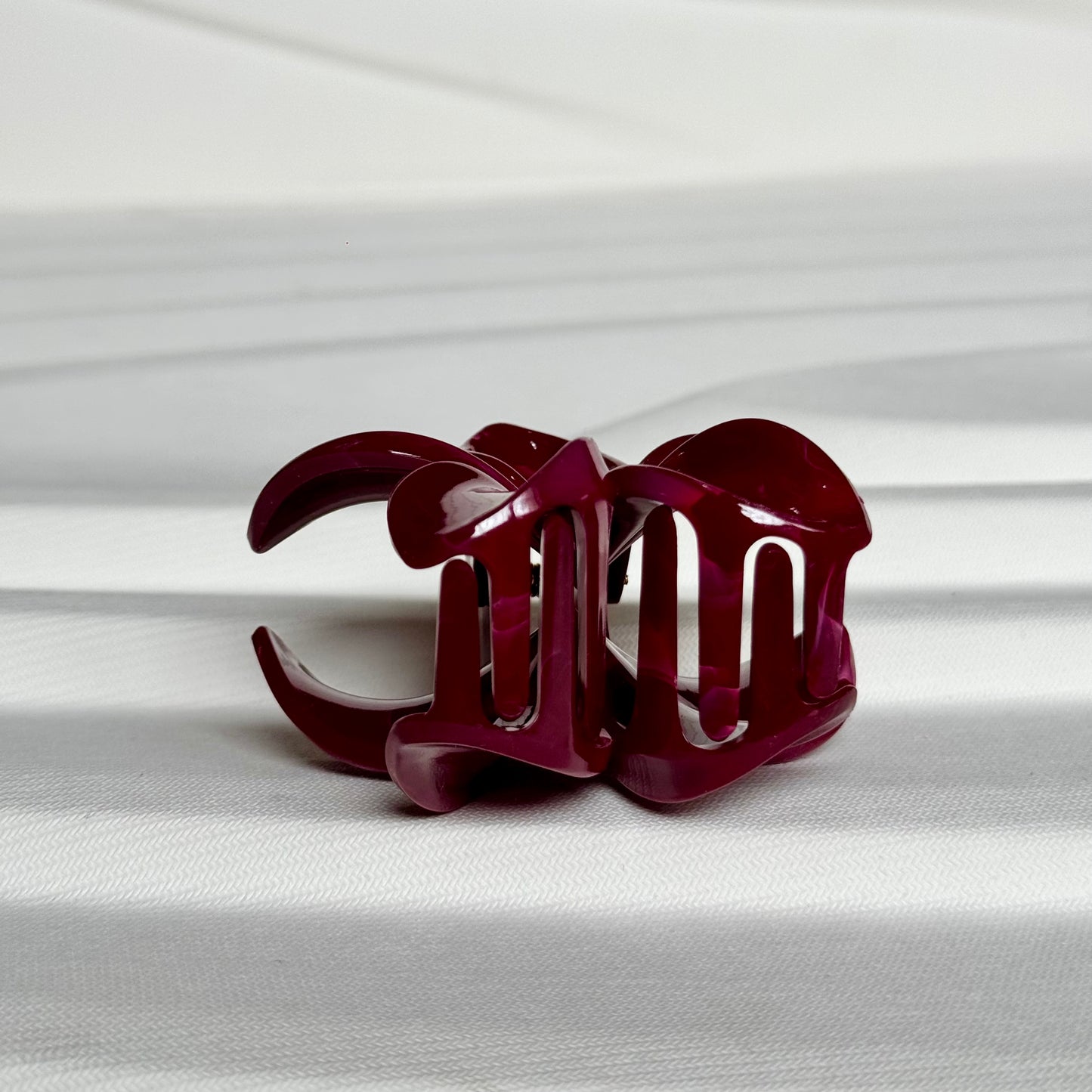 Marble Flower Claw Clip
