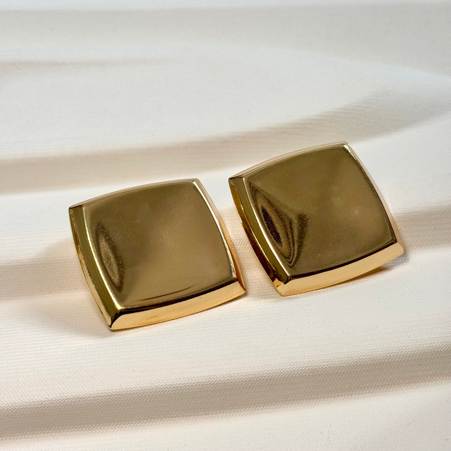 Sovereign Square Earrings