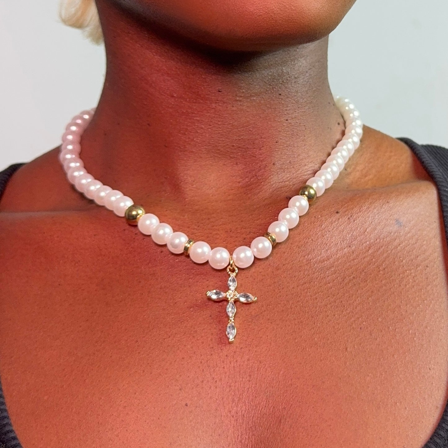 Daisy Pearl Necklace