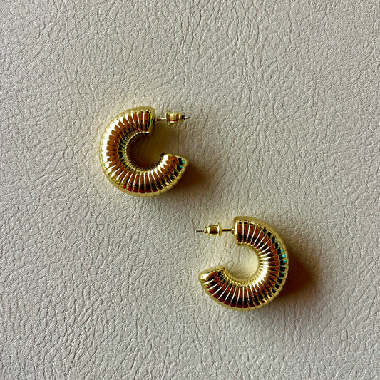 Jasmine Hoops