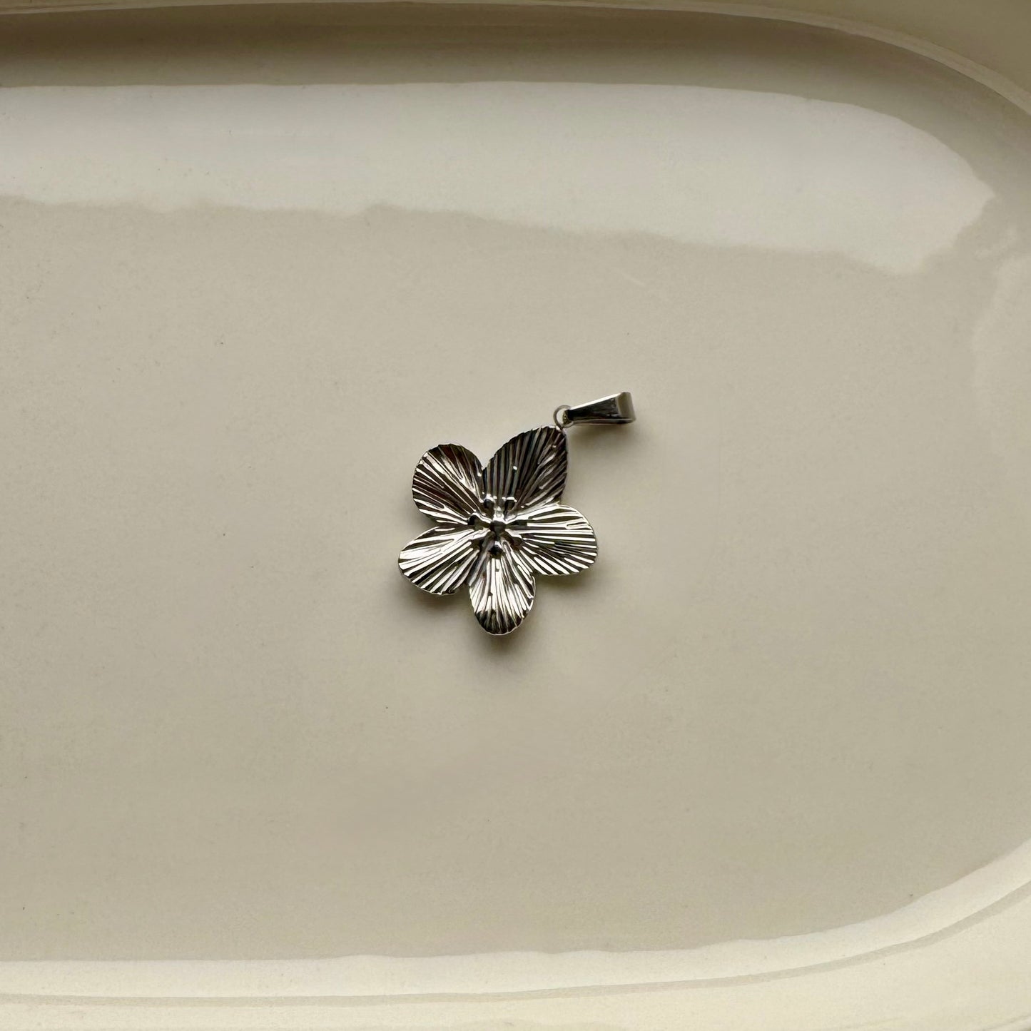 Hibiscus Necklace- Silver