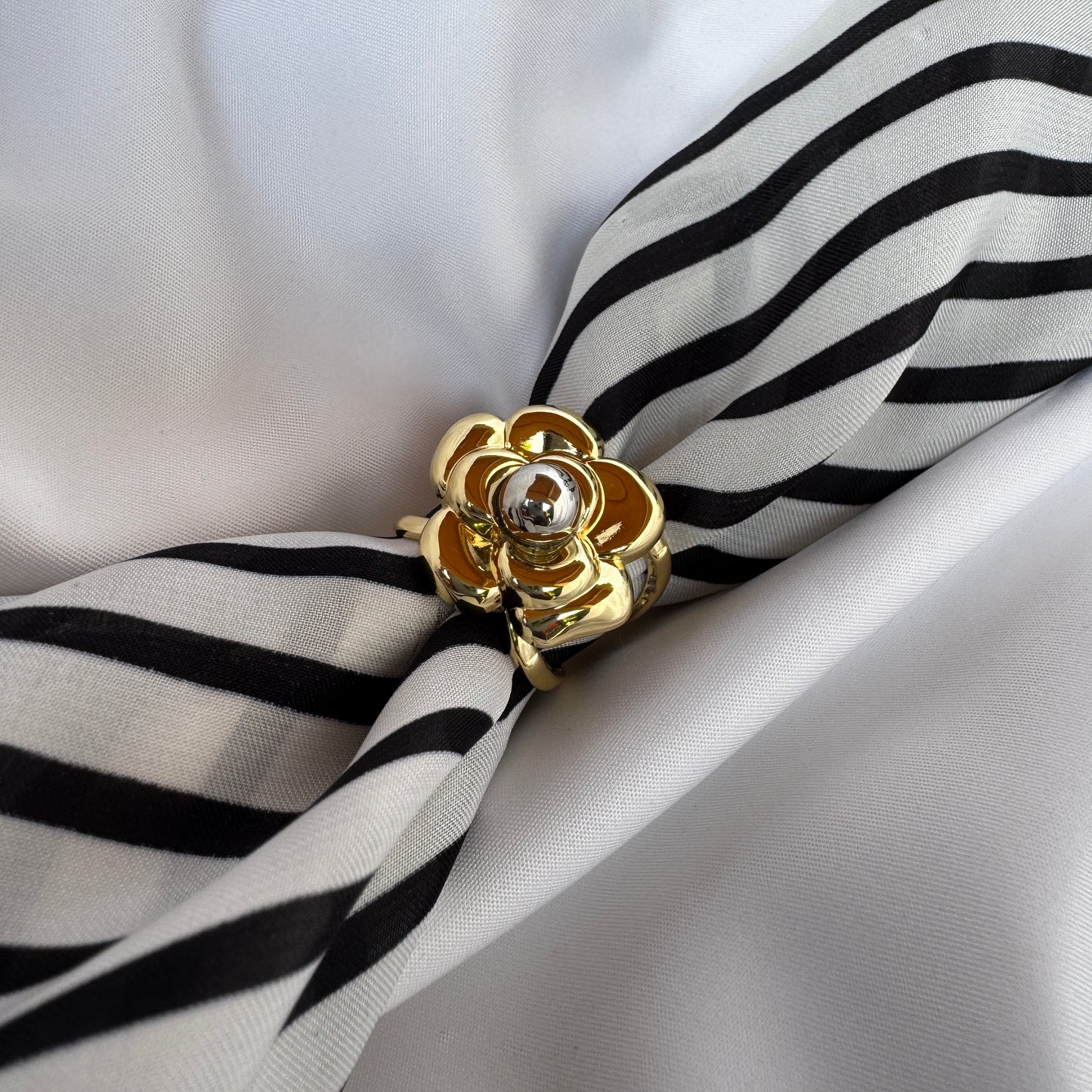 Camellia Scarf Buckle