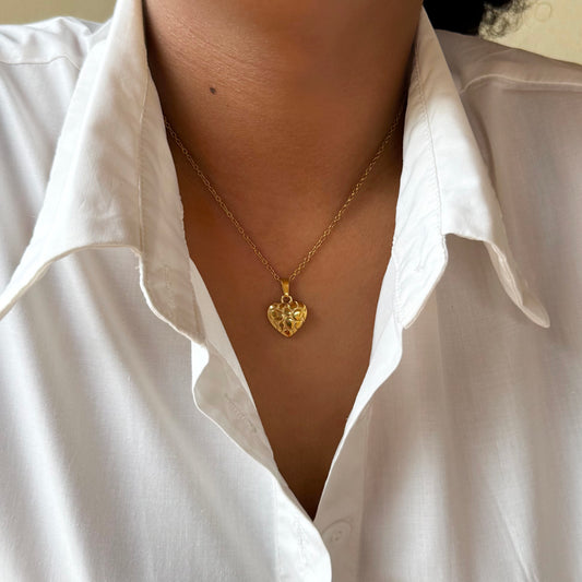 Stoned Heart Necklace-Gold