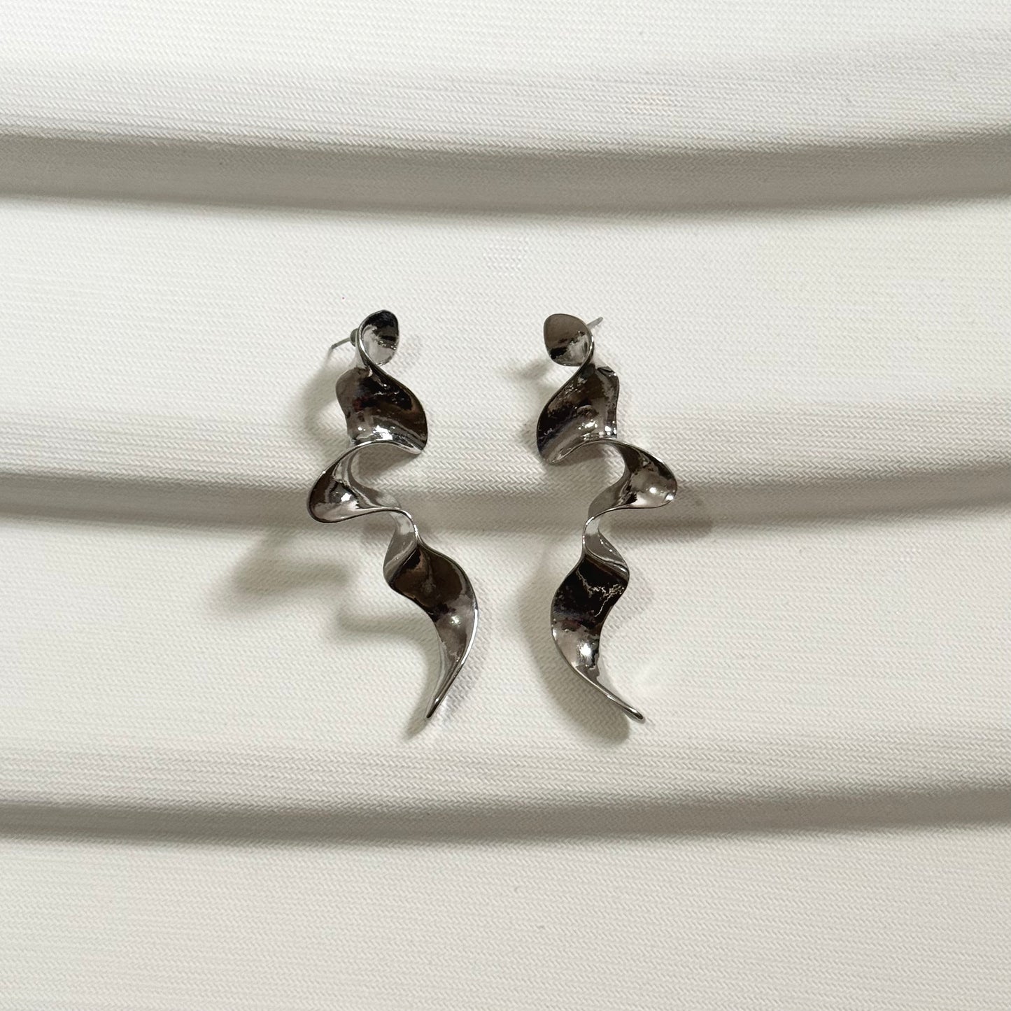 Risa Earrings