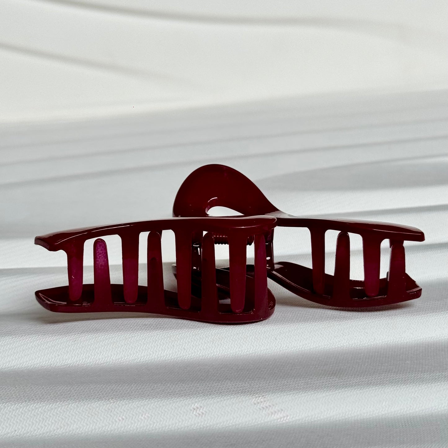 Wavy Claw Clip