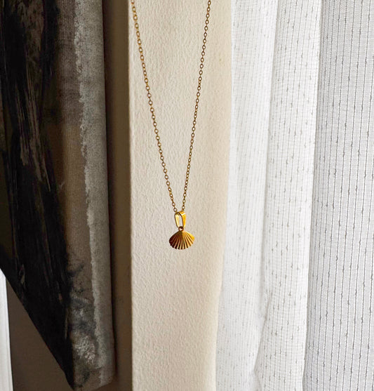 Mini Seashell Necklace