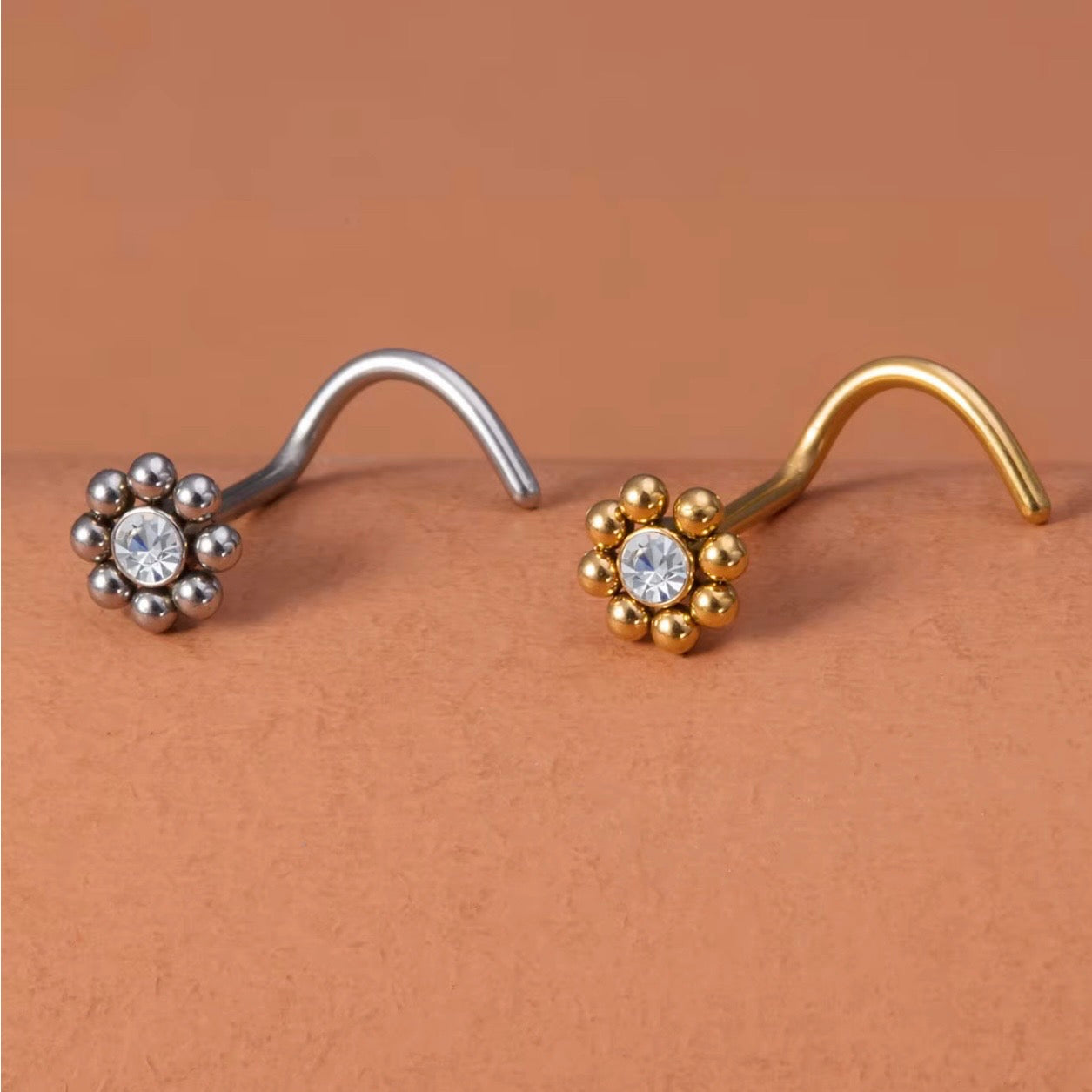 Daffodil Nose Stud