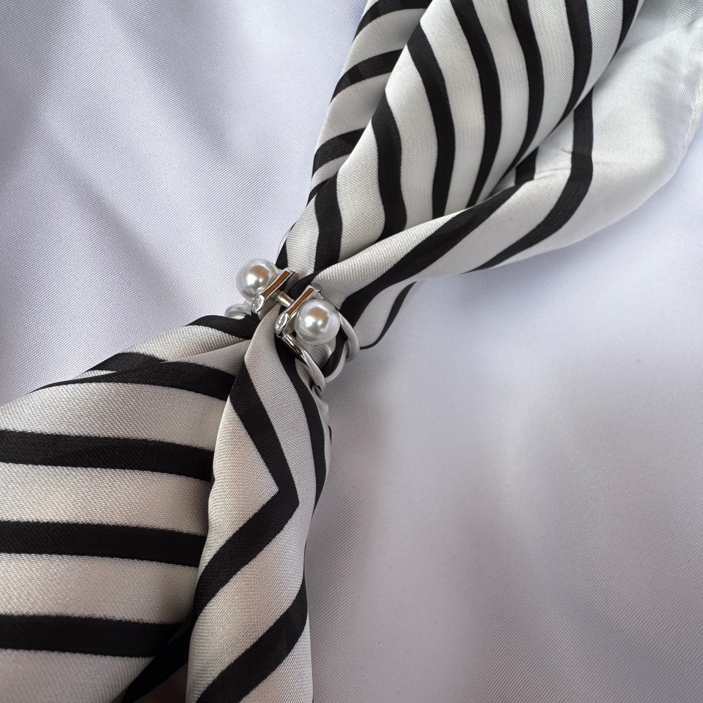 Hildy Scarf Buckle
