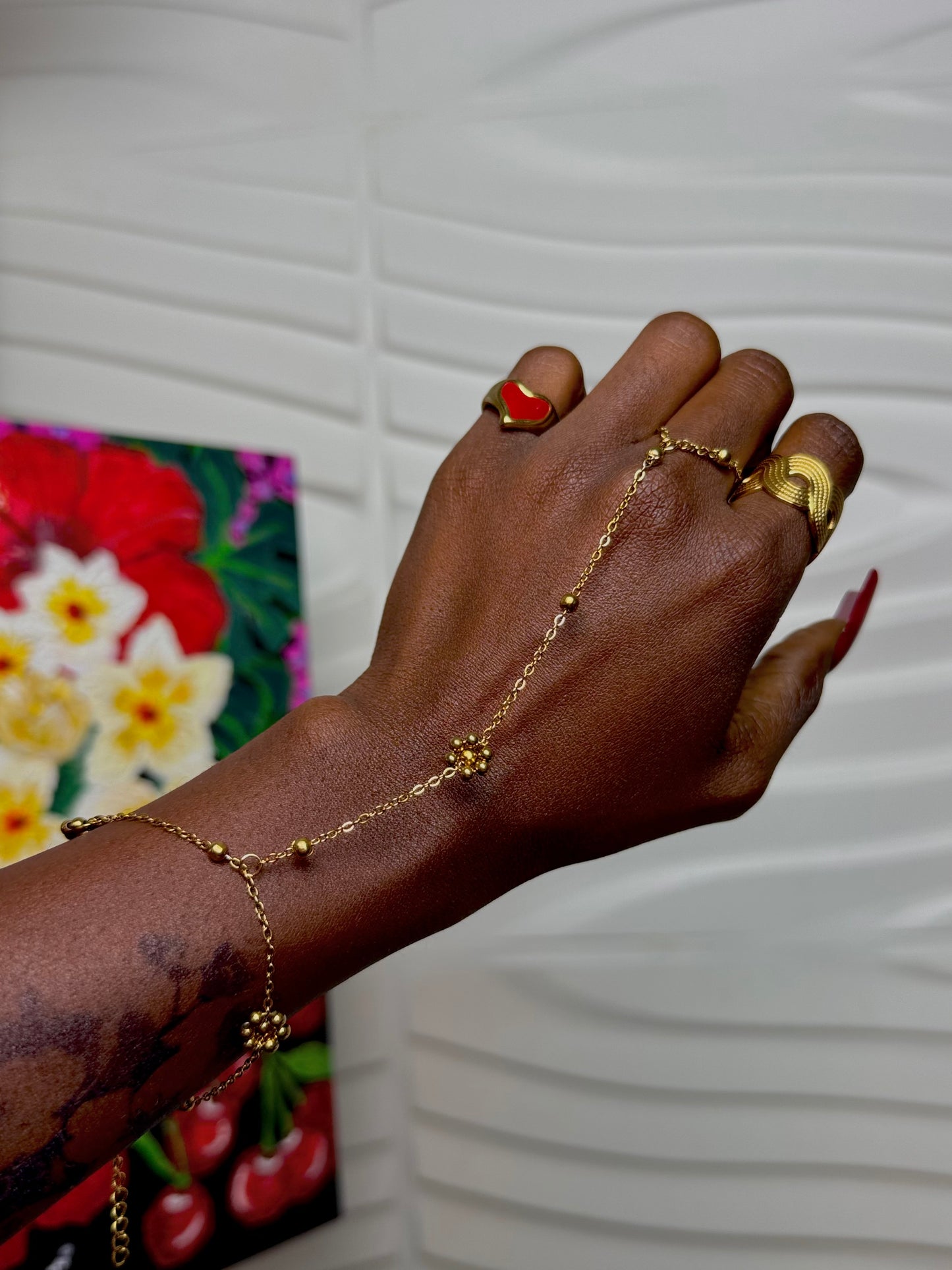 Daisies Hand Chain Bracelet