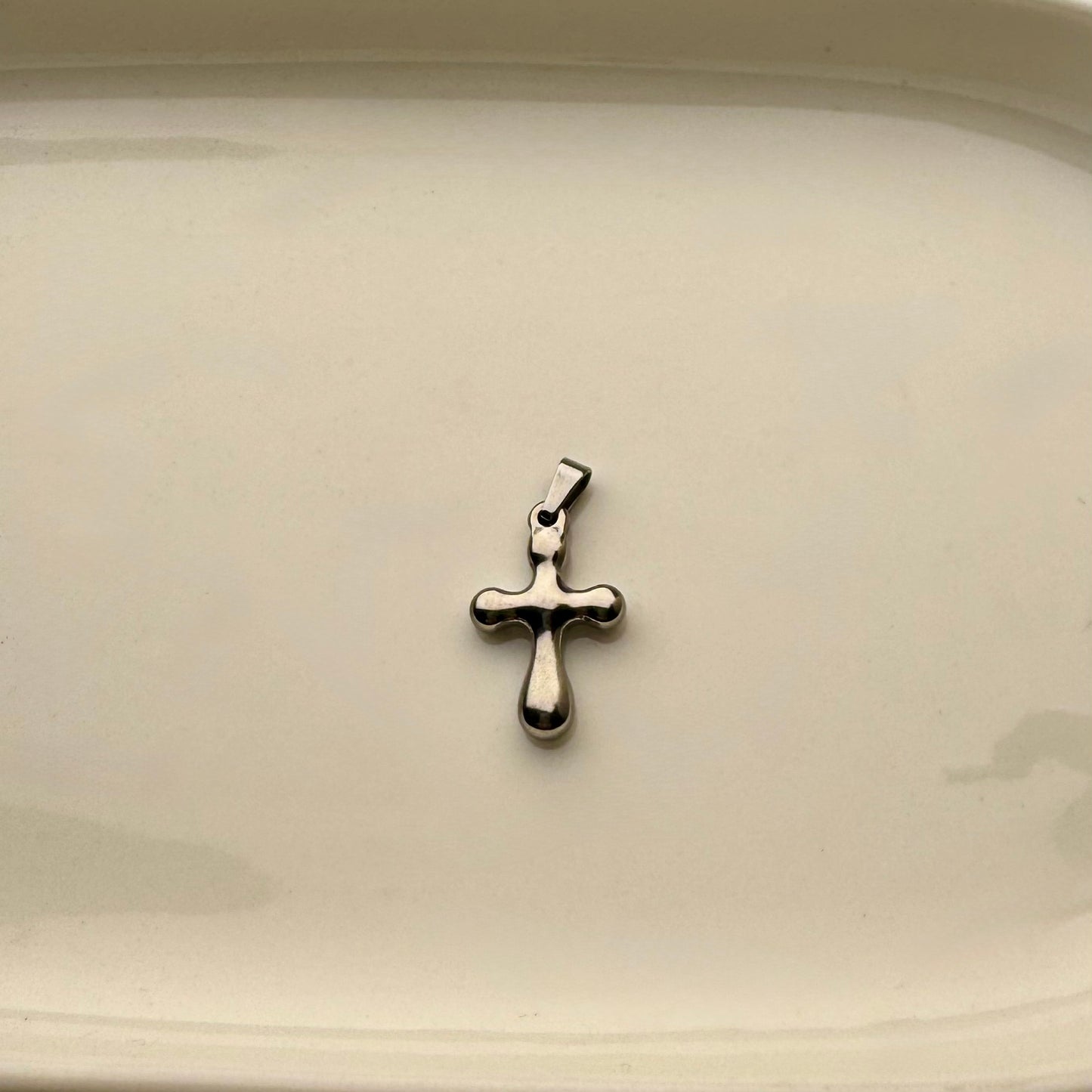 Cross Me Necklace -Silver