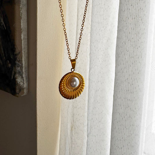 Kathy Necklace