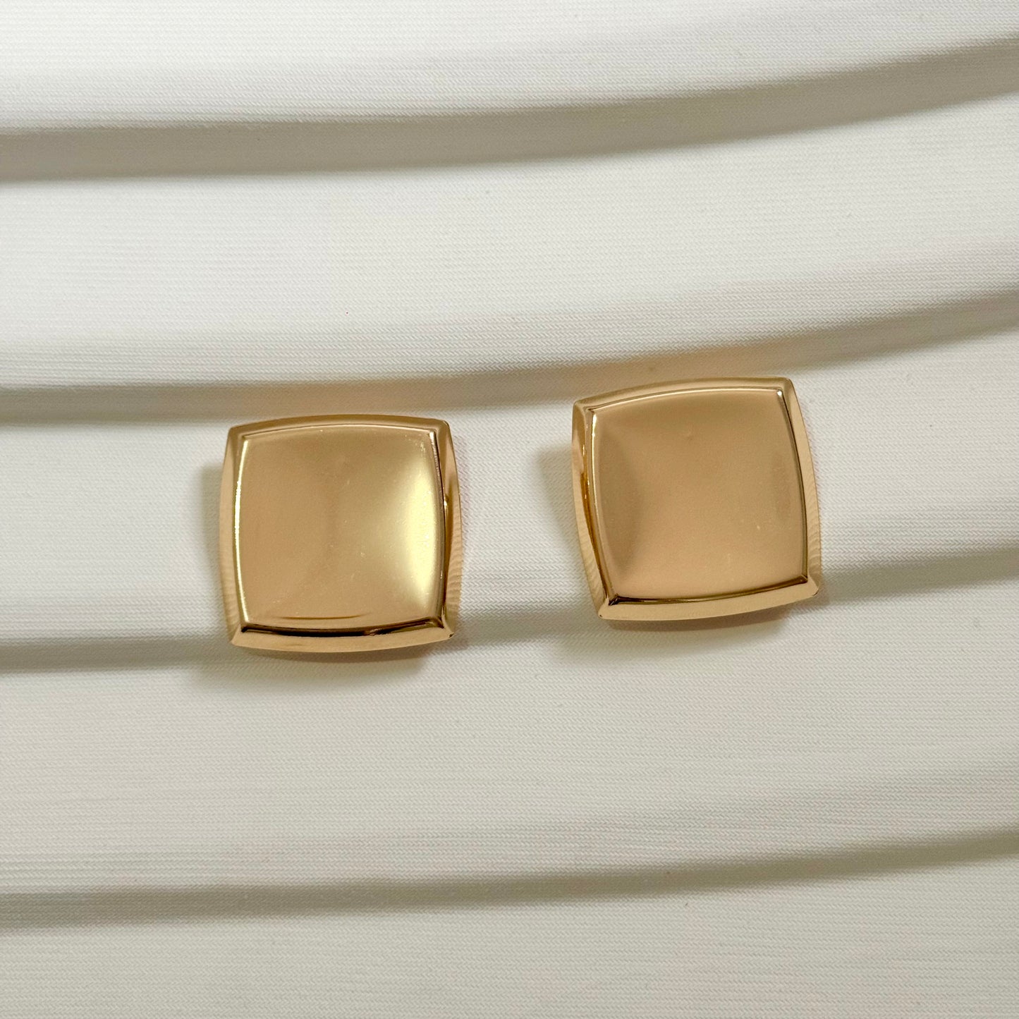 Sovereign Square Earrings