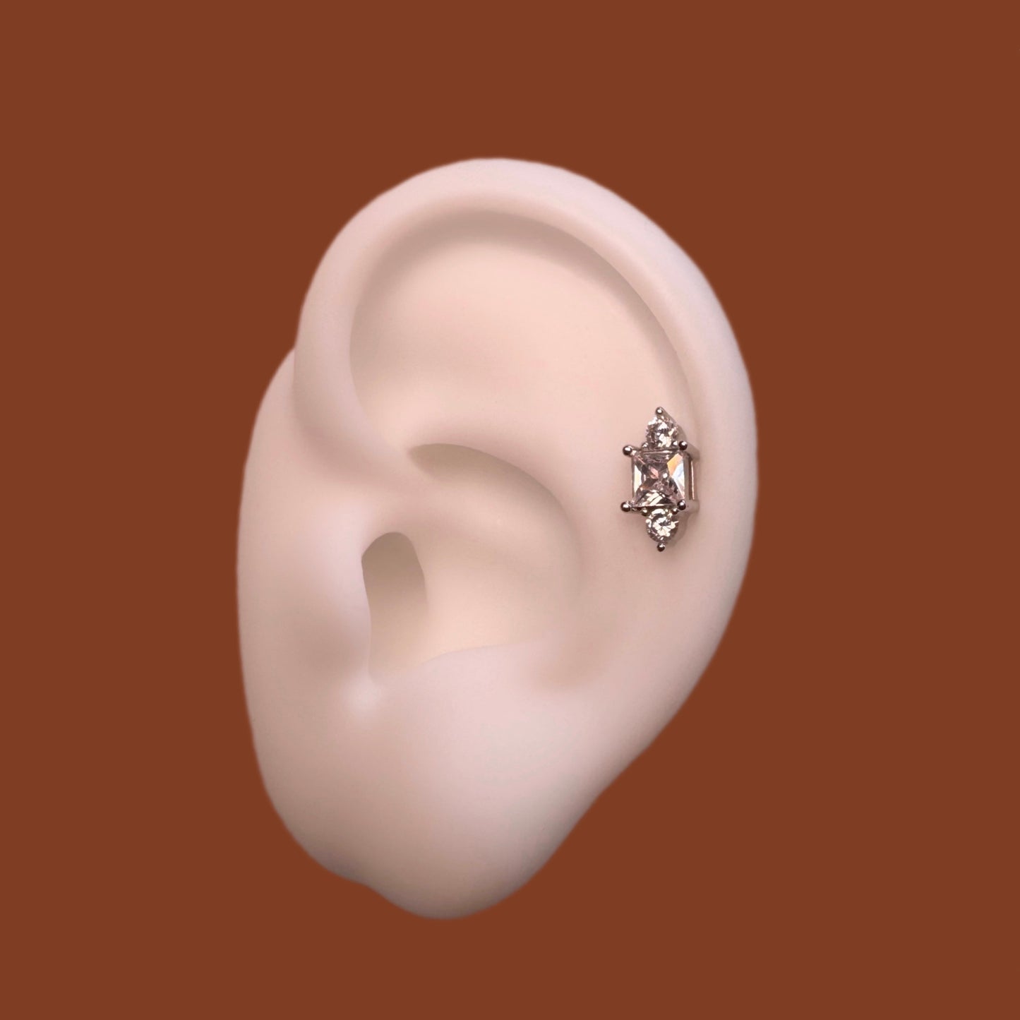Essence Ear Stud